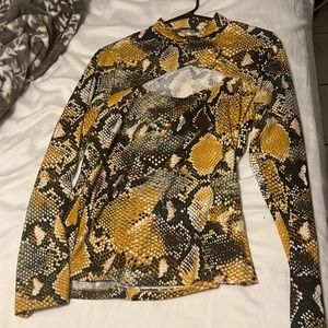Snake print top